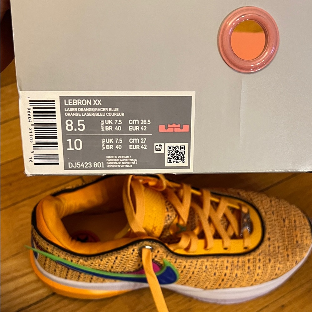 Nike LeBron XX Yellow and Blue Sneakers - Picture 2 of 11